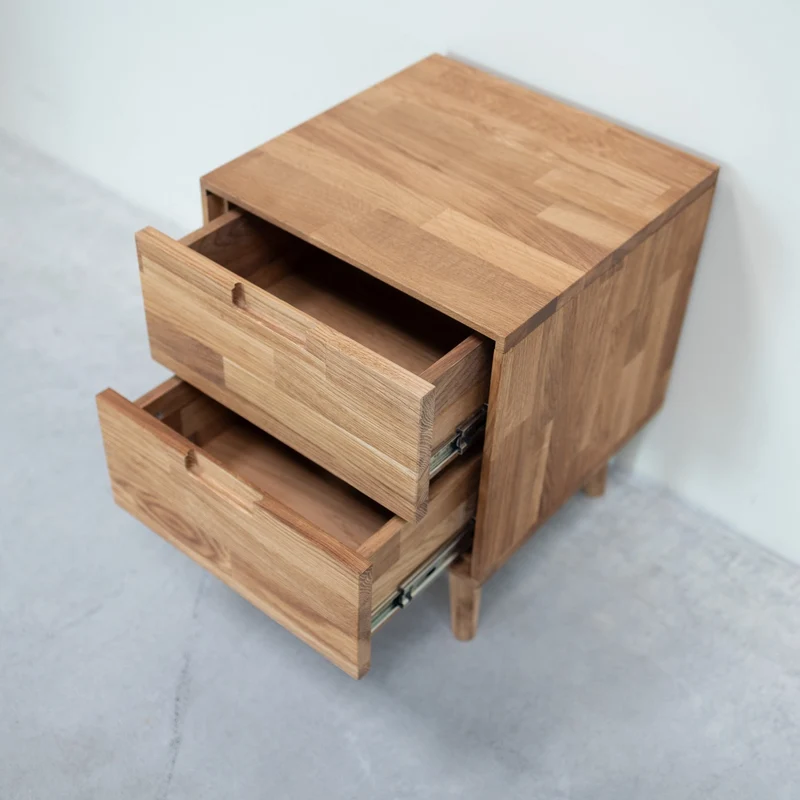 Table de chevet en bois massif de chêne Escandi - NordicStory