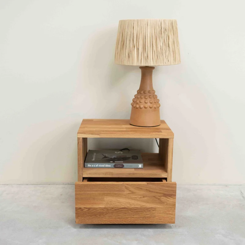 Table de chevet en bois massif de chêne Danemark 1 - NordicStory