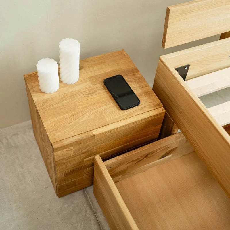 Table de chevet en bois massif de chêne Danemark 2 – NordicStory