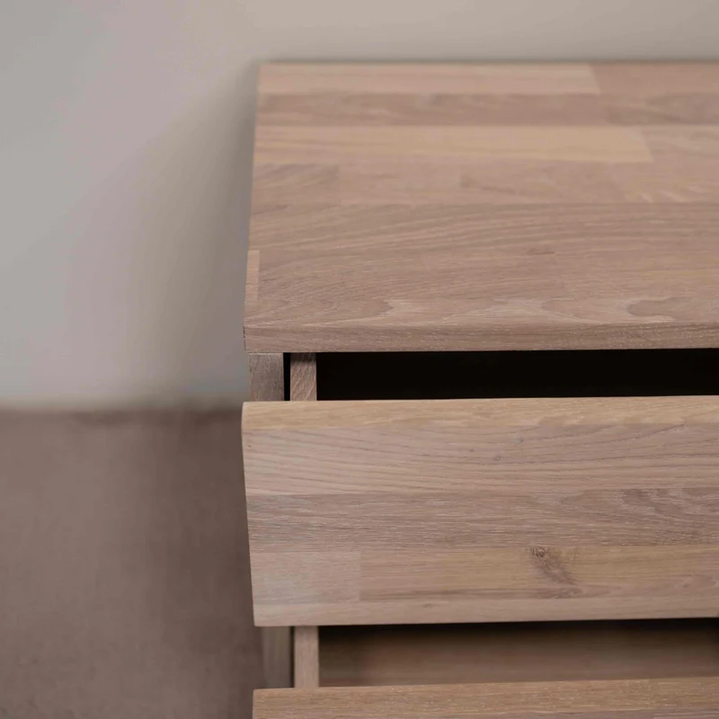 Table de chevet en bois massif de chêne Danemark 2 – NordicStory