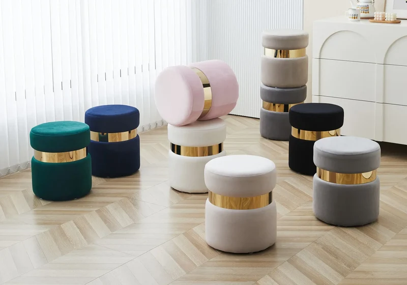Pouf design doré velours beige - Isy