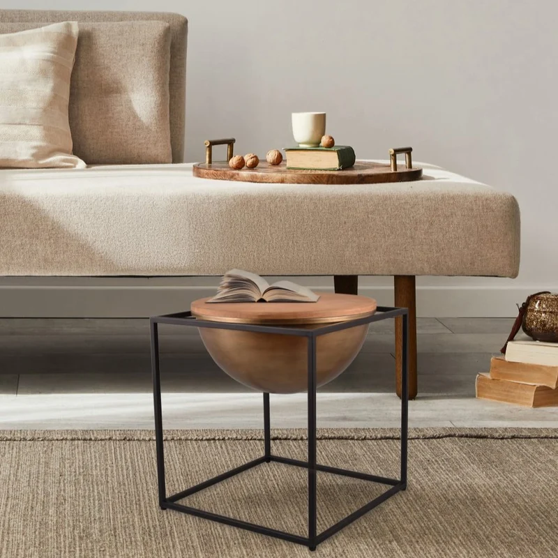 Table d'appoint en bois naturel demi-sphérique et métal noir - Celina