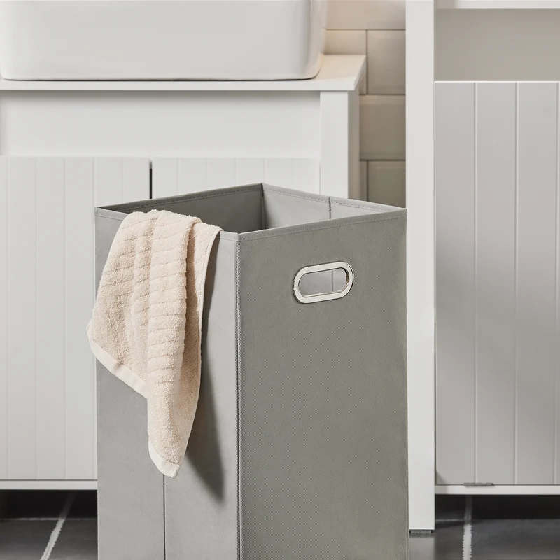 SoBuy BZR100-W Armoire à Linge avec Panier Rabattable et Sac Amovible à Poignées – L45×P35×H85,5 cm, Charge 15 kg, MDF E1, Blanc