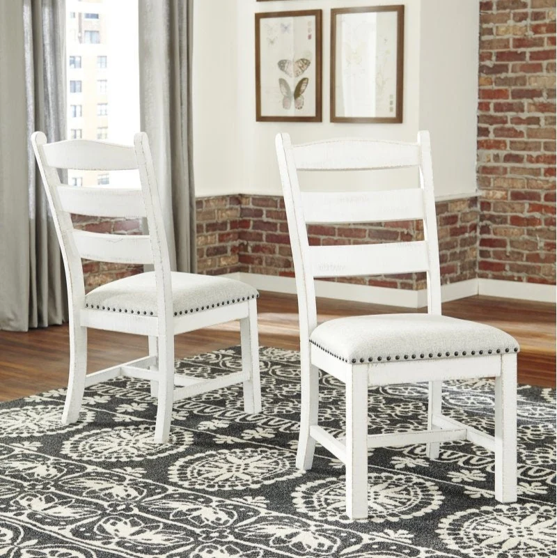 Ensemble de 2 chaises de salle à manger en bois avec assise rembourrée en tissu gris pâle - Valebeck