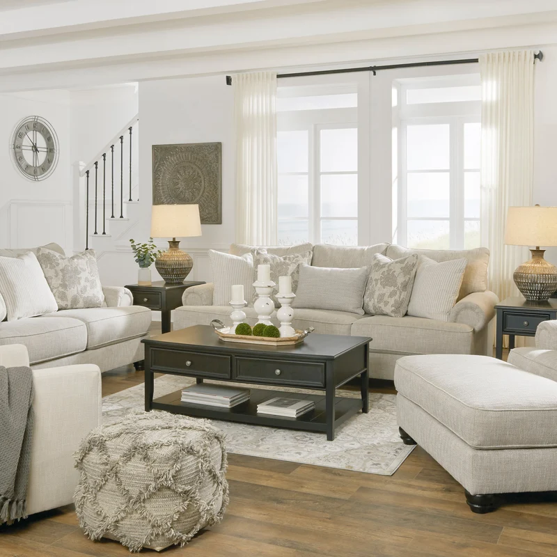 Sofa en tissu beige pâle avec coussins - Asanti