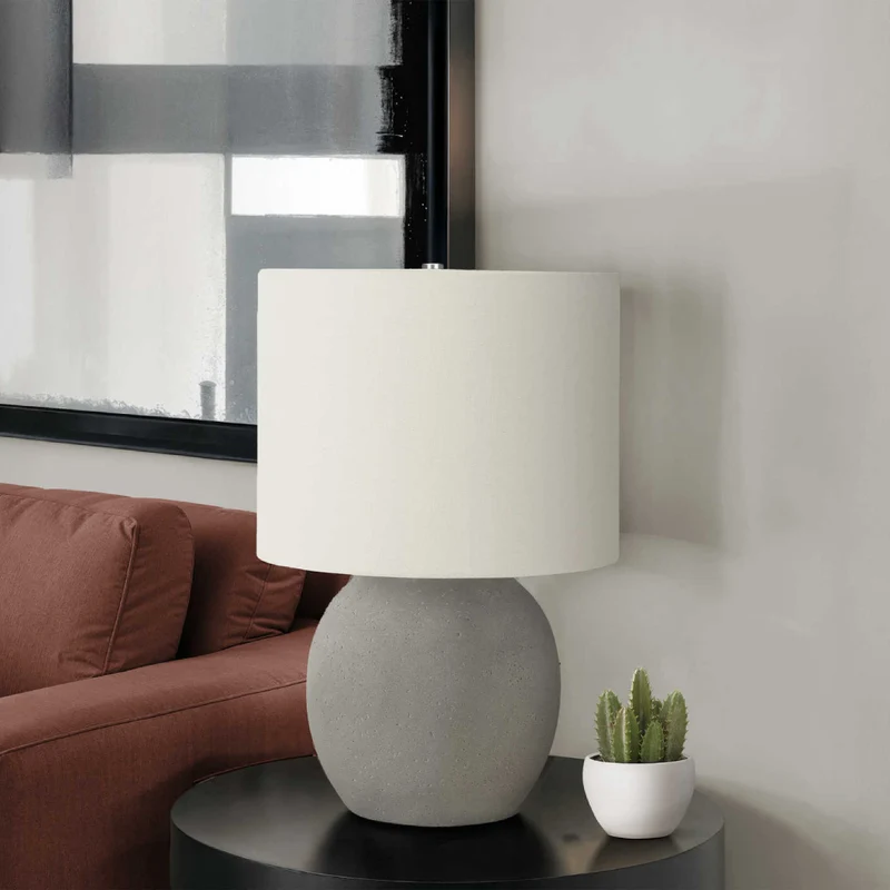 Lampe de table en béton gris texturé 20 po - I 9626