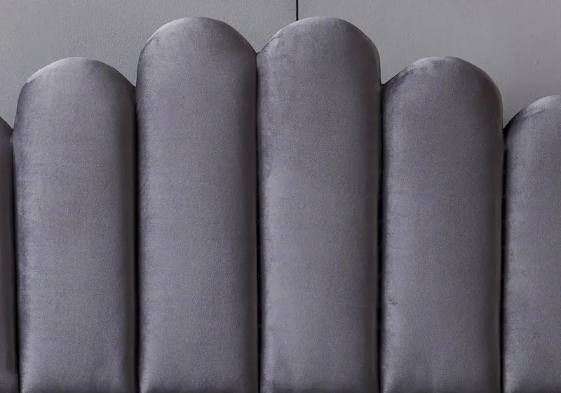 Lit coffre velours gris capitonné - Carla