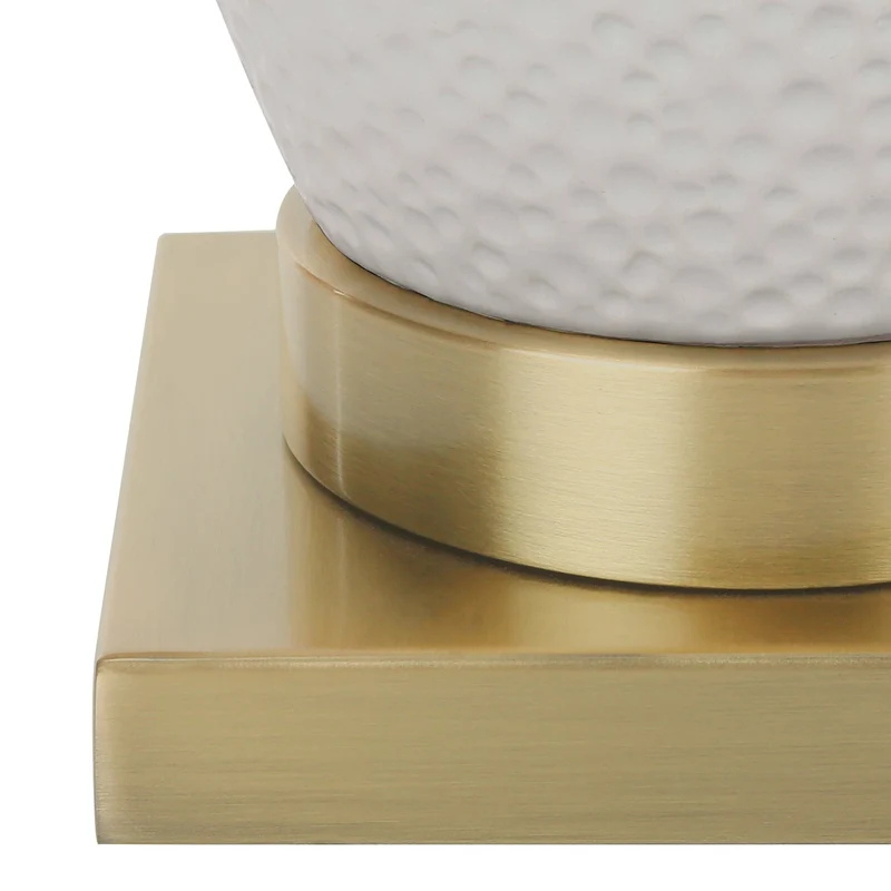 Lampe de table en céramique blanche et dorée 26 po - I 9610