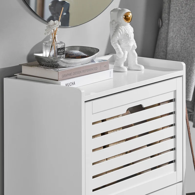 SoBuy FSR108-W Armoire à Chaussures 3 Abattants avec 2 Crochets et Porte-Manteau – 55×30×112 cm, 45 kg, MDF + Bambou, Blanc