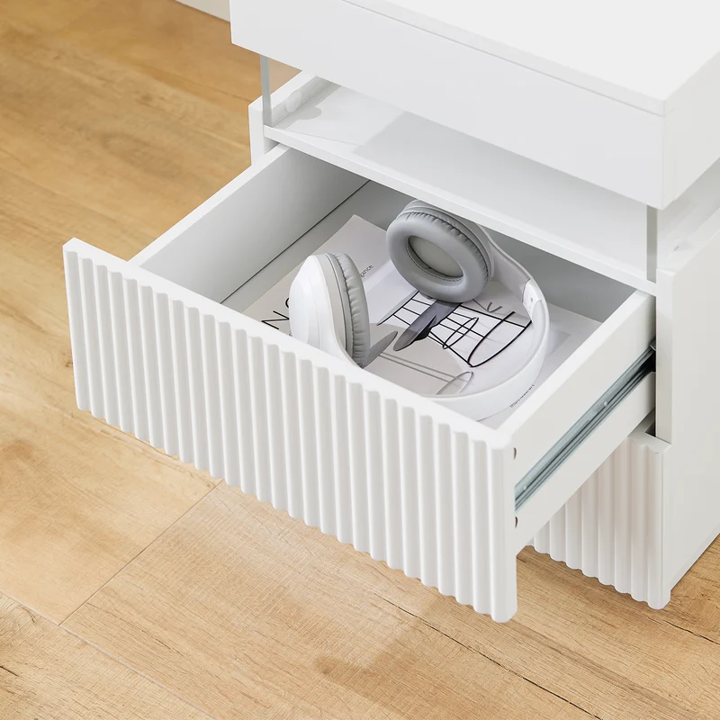 SoBuy FBT167-E-W Table de Chevet avec 3 Tiroirs, 2 Panneaux latéraux en Acrylique et éclairage LED, Design Moderne, Design Fonctionnel – L41×P40×H52 cm, Blanc