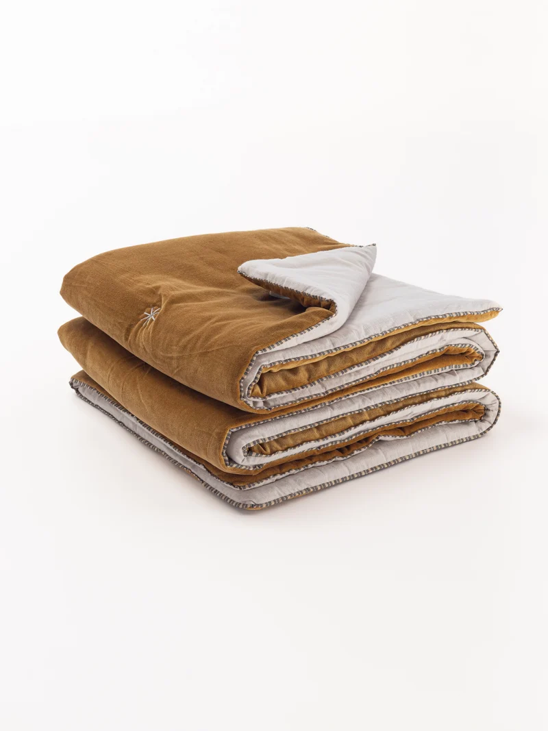 Edredon velours bronze
