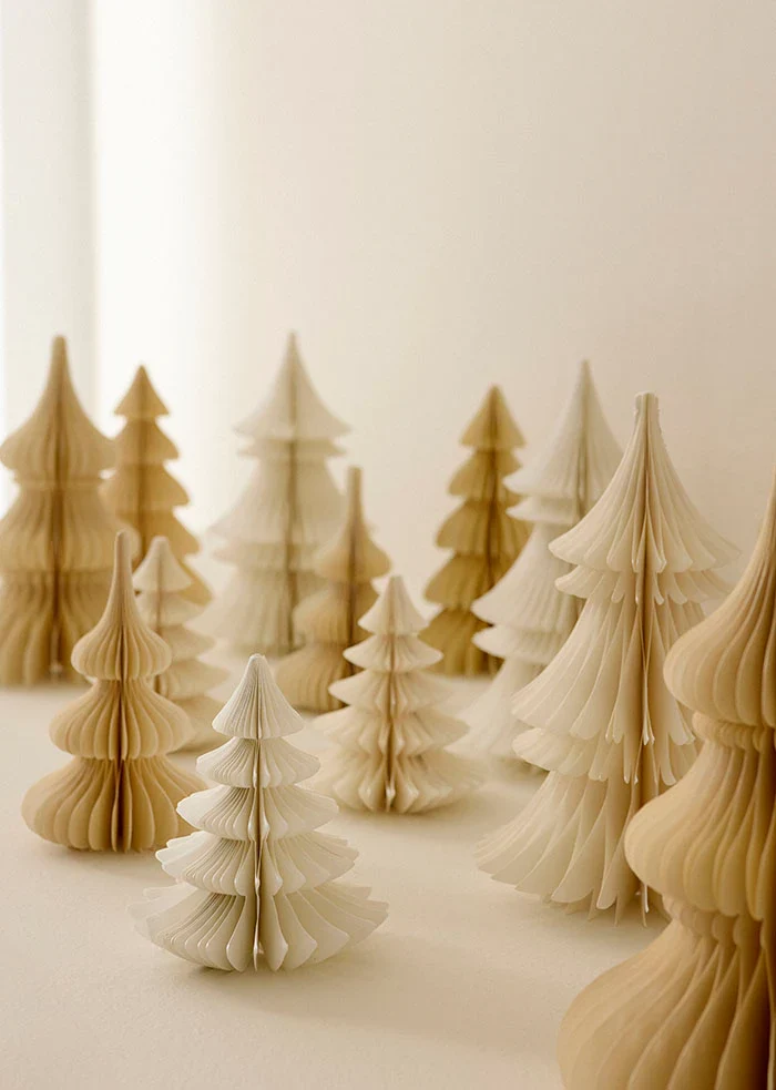 Sapin en papier 16 cm