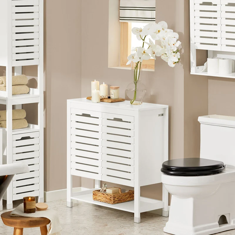 SoBuy BZR50-W Meuble Bas de Salle de Bain Armoire de Salle de Bain sur Pieds avec 1 Compartiment Ouvert et 2 Portes Meuble de Rangement