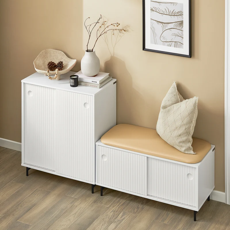 SoBuy FSR116-W Banc à Chaussures avec Coussin Rembourré, 2 Portes Coulissantes et 4 Étagères pour Entrée – 85x37x49 cm, Blanc