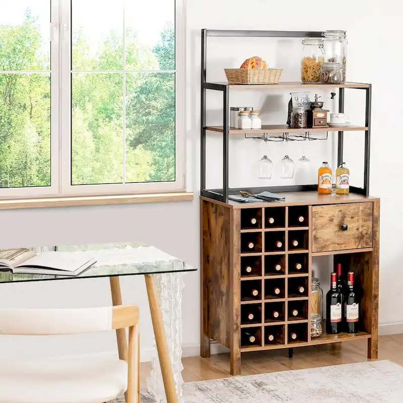 Étagère de cuisine style boulanger avec casier à vin et support à verres