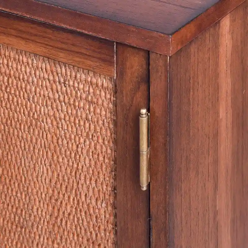 Meuble de rangement marron à 2 portes avec panneaux en rotin et étagère réglable