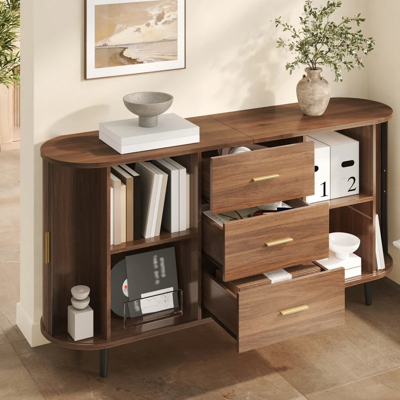 Buffet effet noyer avec portes coulissantes 3 tiroirs, design arrondi à rainures verticales accents dorés MINIMALISTCONTAINERA
