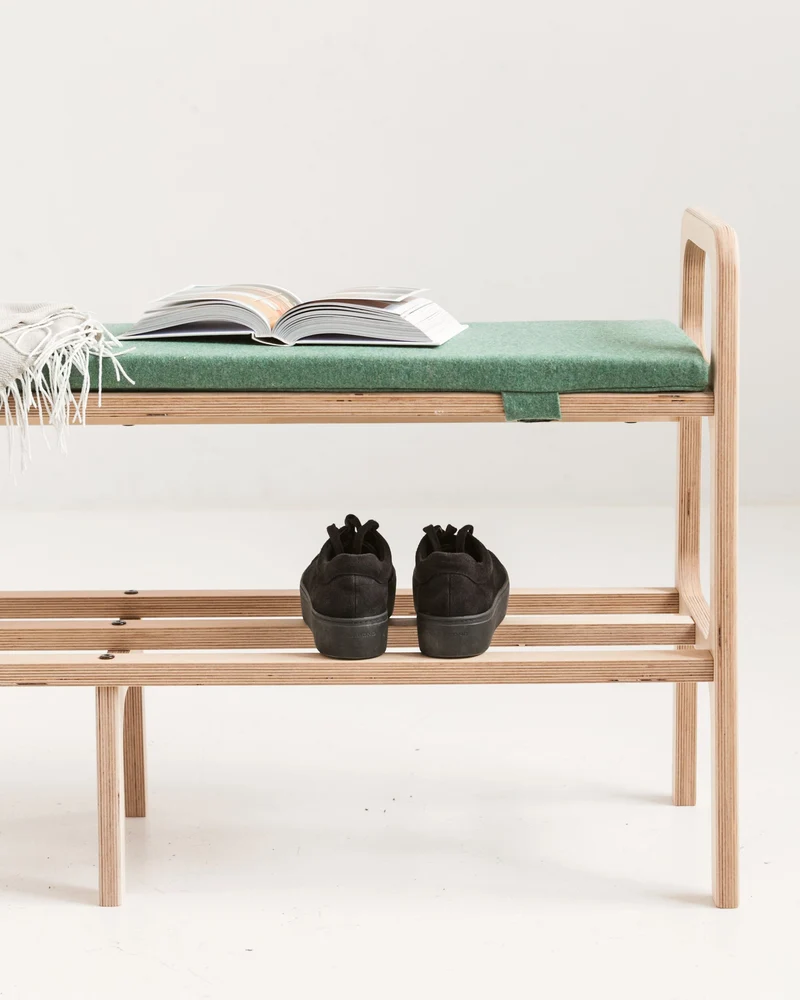 Long Entryway Bench with Cushion · 120–150 cm