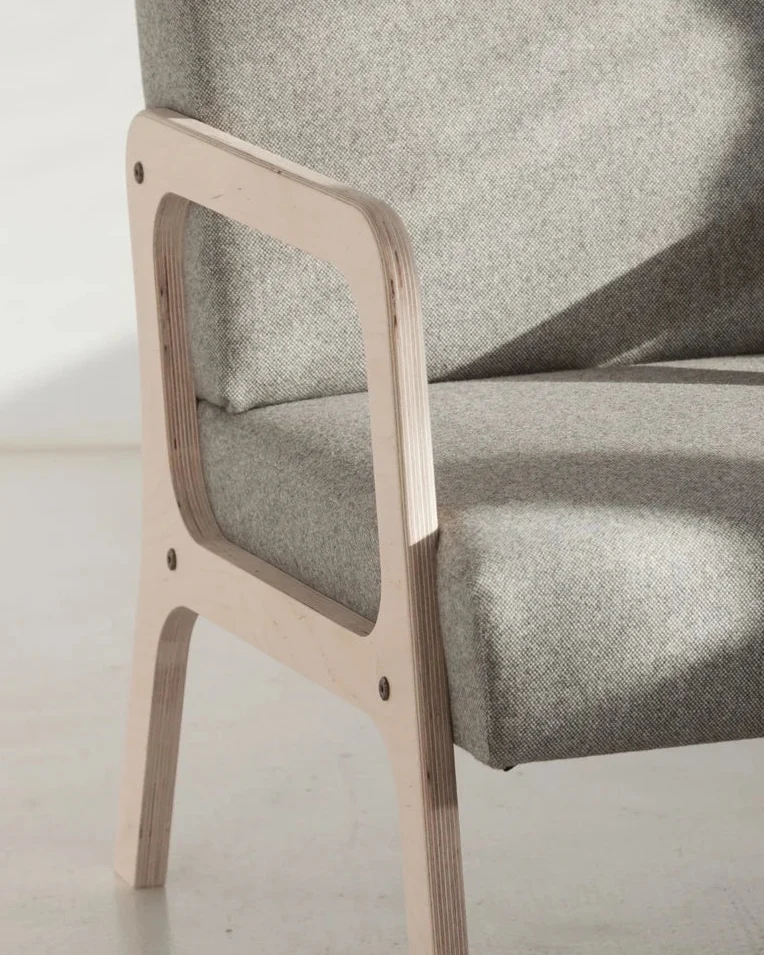Armchair R
