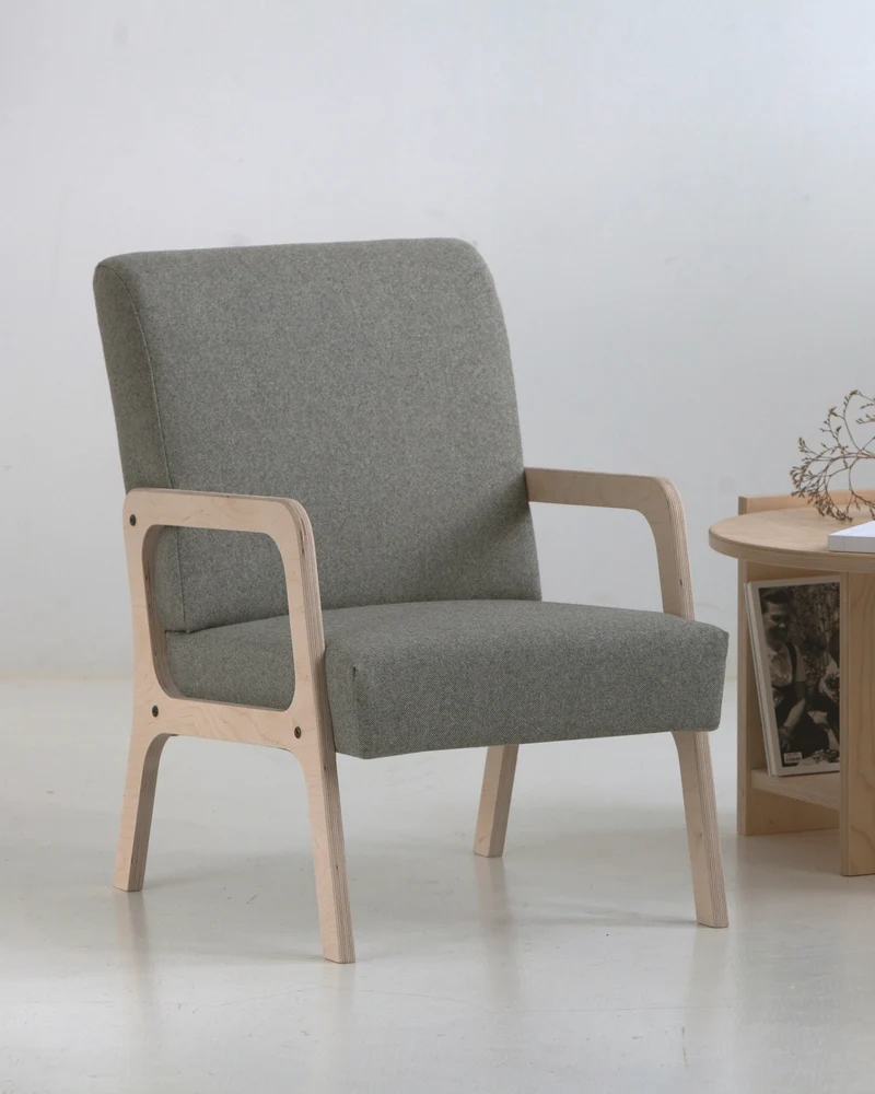 Armchair R
