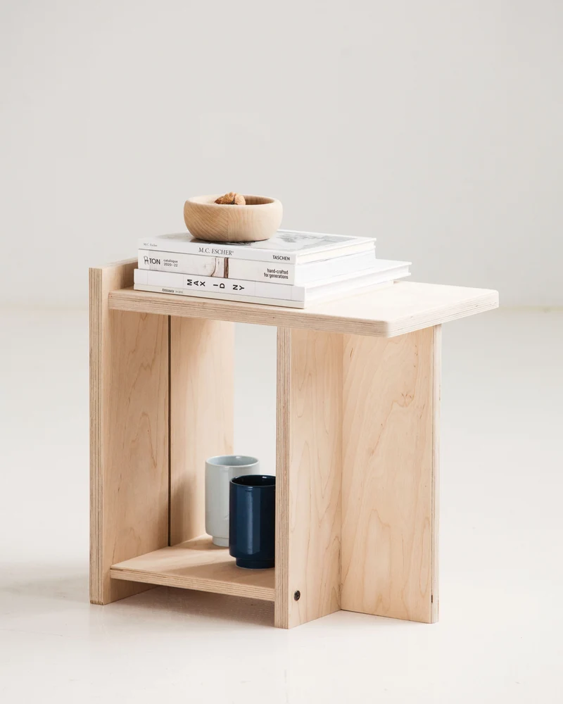 Nokori Stool