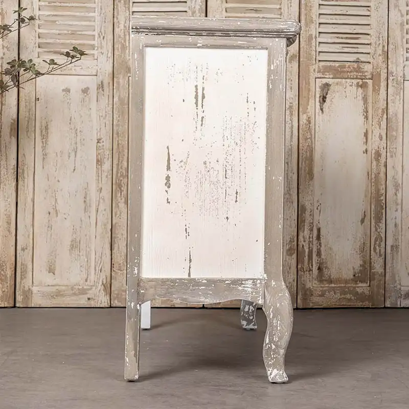 Armoires vintage en bois