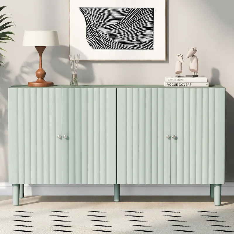 Élégant buffet quatre portes avec portes à motif ondulé