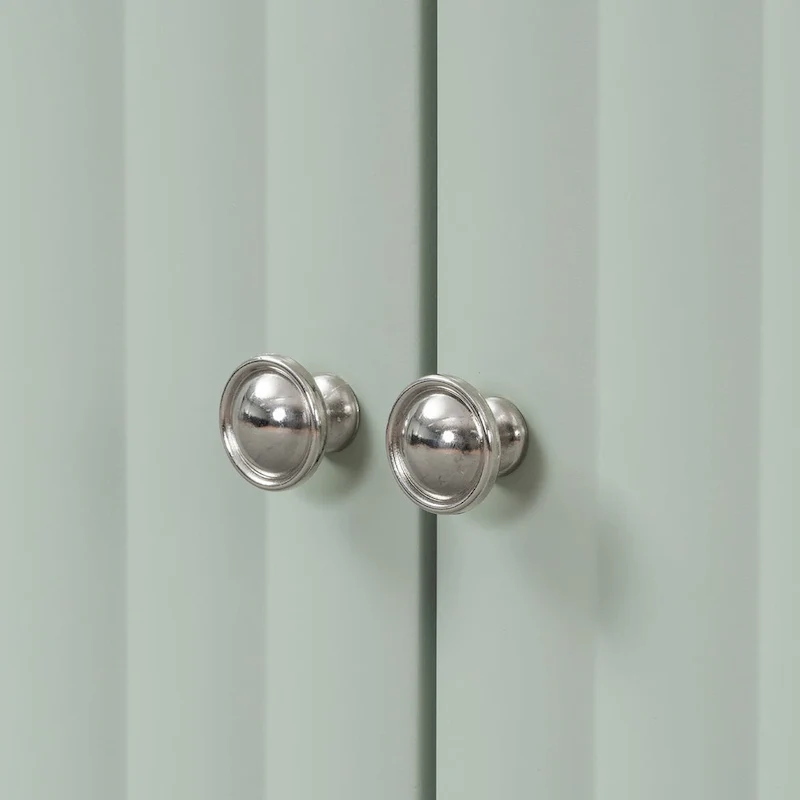 Élégant buffet quatre portes avec portes à motif ondulé