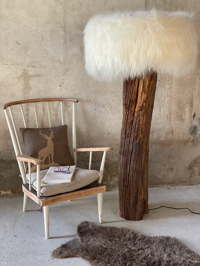 Lampadaire tronc