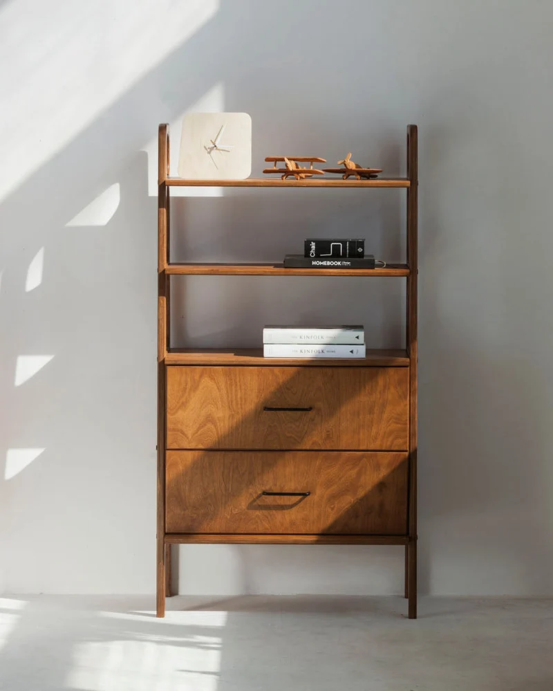 Midi Bookcase with drawers · 140 cm