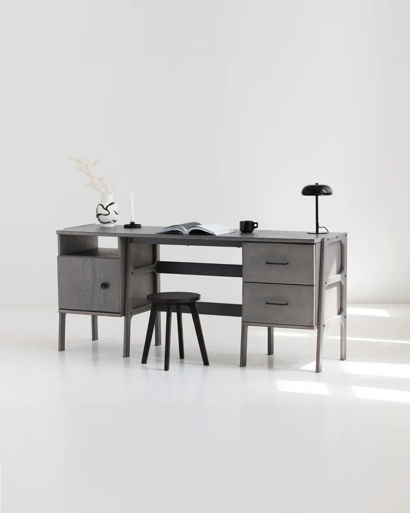 Mid-Century Desk · 180 cm · Cabinet & Drawers
