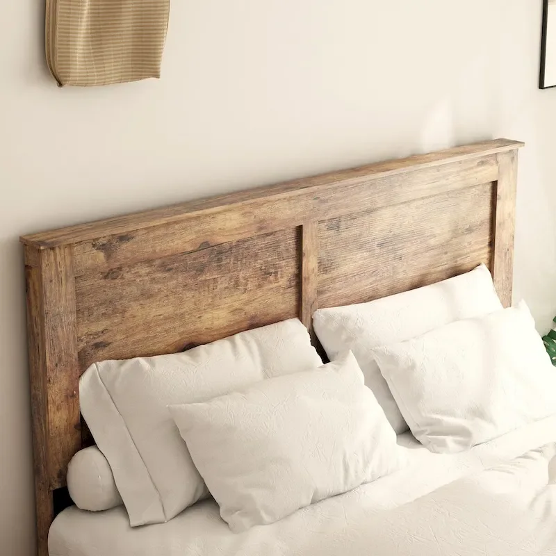 Lit plateforme en bois marron foncé de taille double pour chambre à coucher