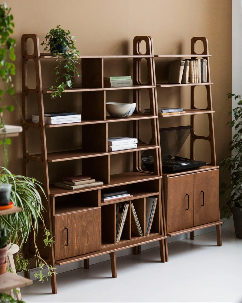 Maxi Bookcase · 120 cm · Open + Vinyl