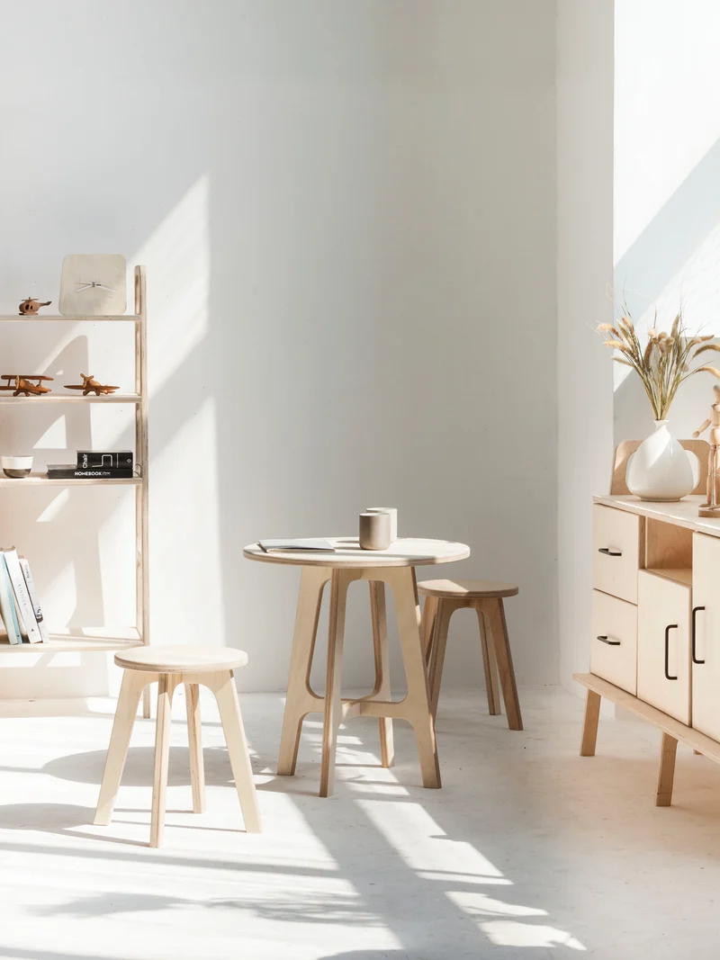 Mid-Century Stool · Round