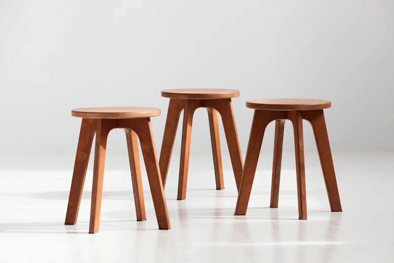 Mid-Century Stool · Round