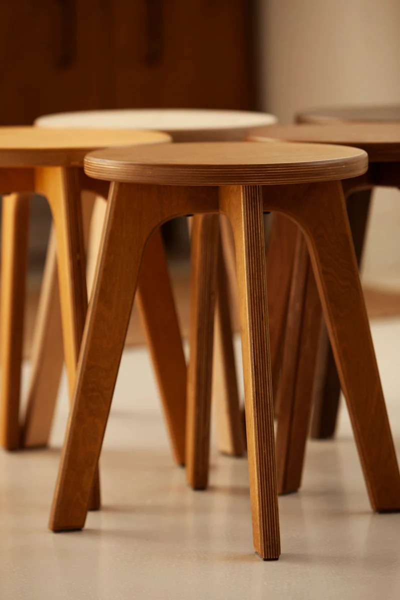 Mid-Century Stool · Round