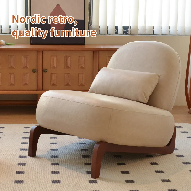 Fauteuil style rétro en velours, pieds en bois PANELRATTAN