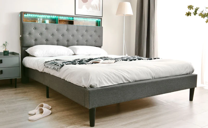 Lit double 140x200 cm avec rangement, tête de lit LED, bois massif, gris, style moderne