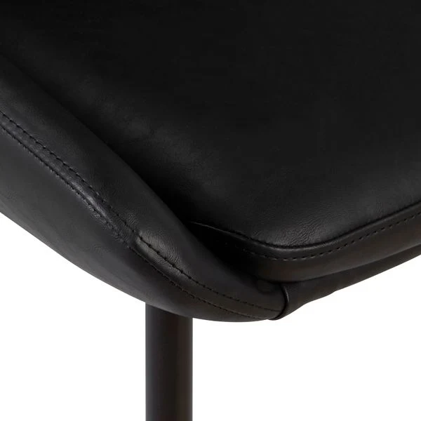 Chaise en PU noir