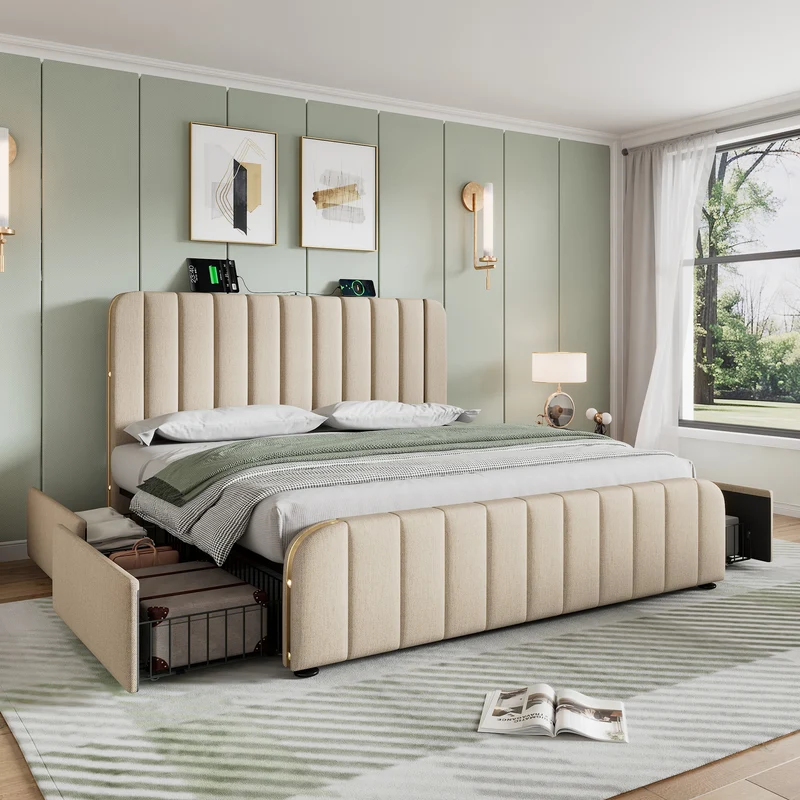 Lit double en lin beige avec tête de lit rembourrée, bandes dorées, 4 tiroirs et ports USB BIRCHBASKET