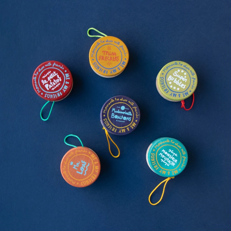Yoyo en bois - Personnages