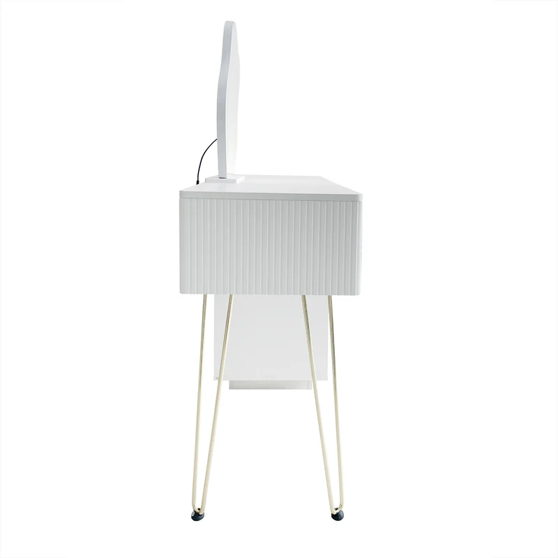 Coiffeuse blanche luxueuse avec miroir ondulé à LED et pieds dorés VERIEN