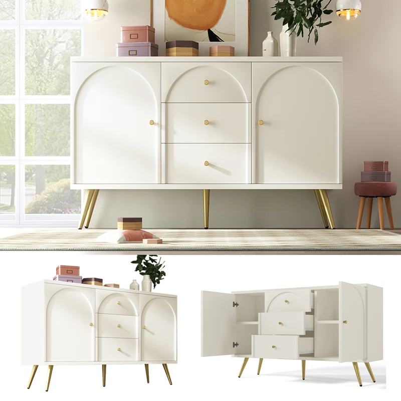 Buffet blanc crème 2 portes et 3 tiroirs poignés et pieds dorés H84/L140/P40cm SENPHOS