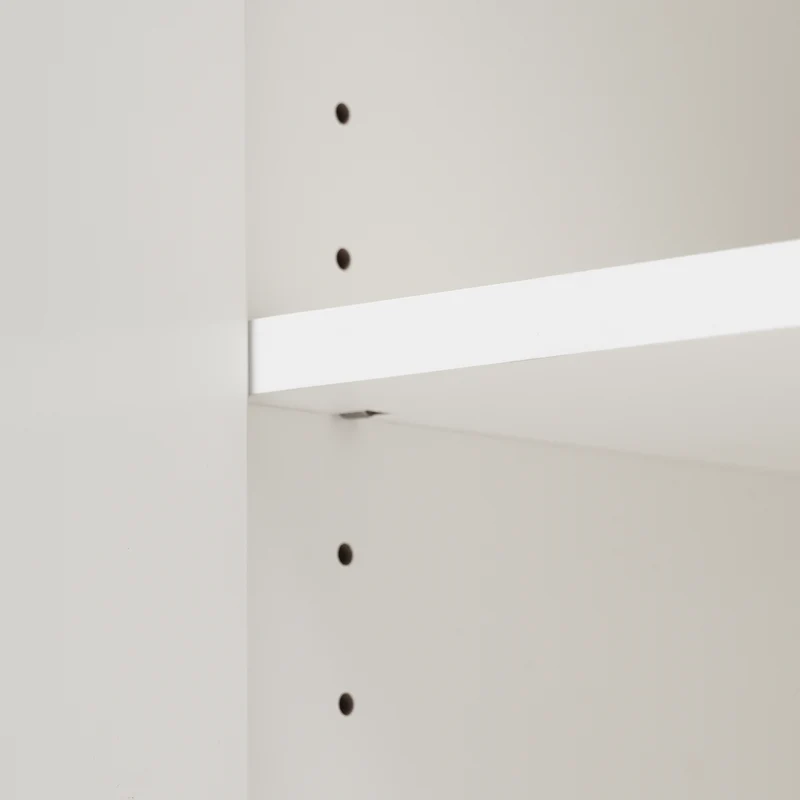 Buffet blanc crème 2 portes et 3 tiroirs poignés et pieds dorés H84/L140/P40cm SENPHOS