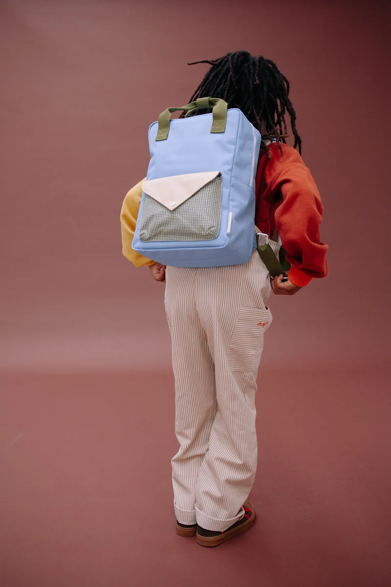 Moyen sac à dos recyclé | Enveloppe - Cloud blue