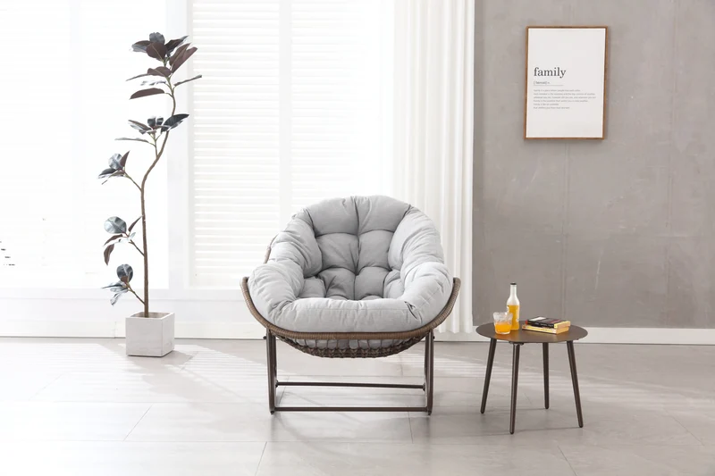 Fauteuil à bascule XXL en rotin, coussin épais, gris clair ARISEARA