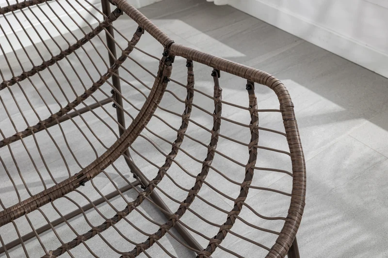 Fauteuil à bascule XXL en rotin, coussin épais, vert sauge SOLSTICEICA