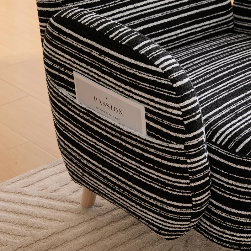 Fauteuil vintage en tissu bouclé rayures noir et blanc EMBERRO