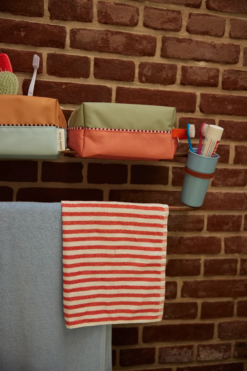 Trousse matière recyclée | Wonders - Grey / Pink