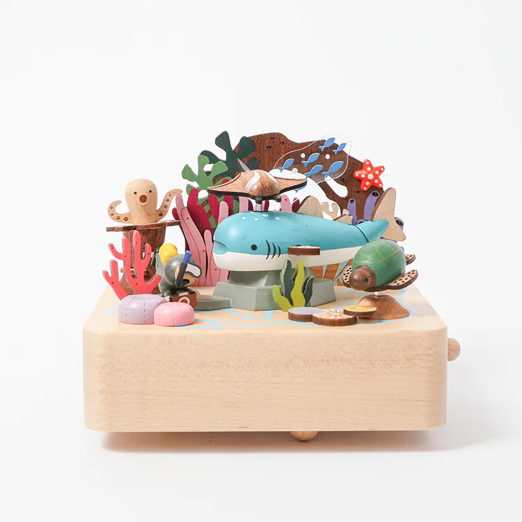 Boite musicale en bois - Amis de la mer